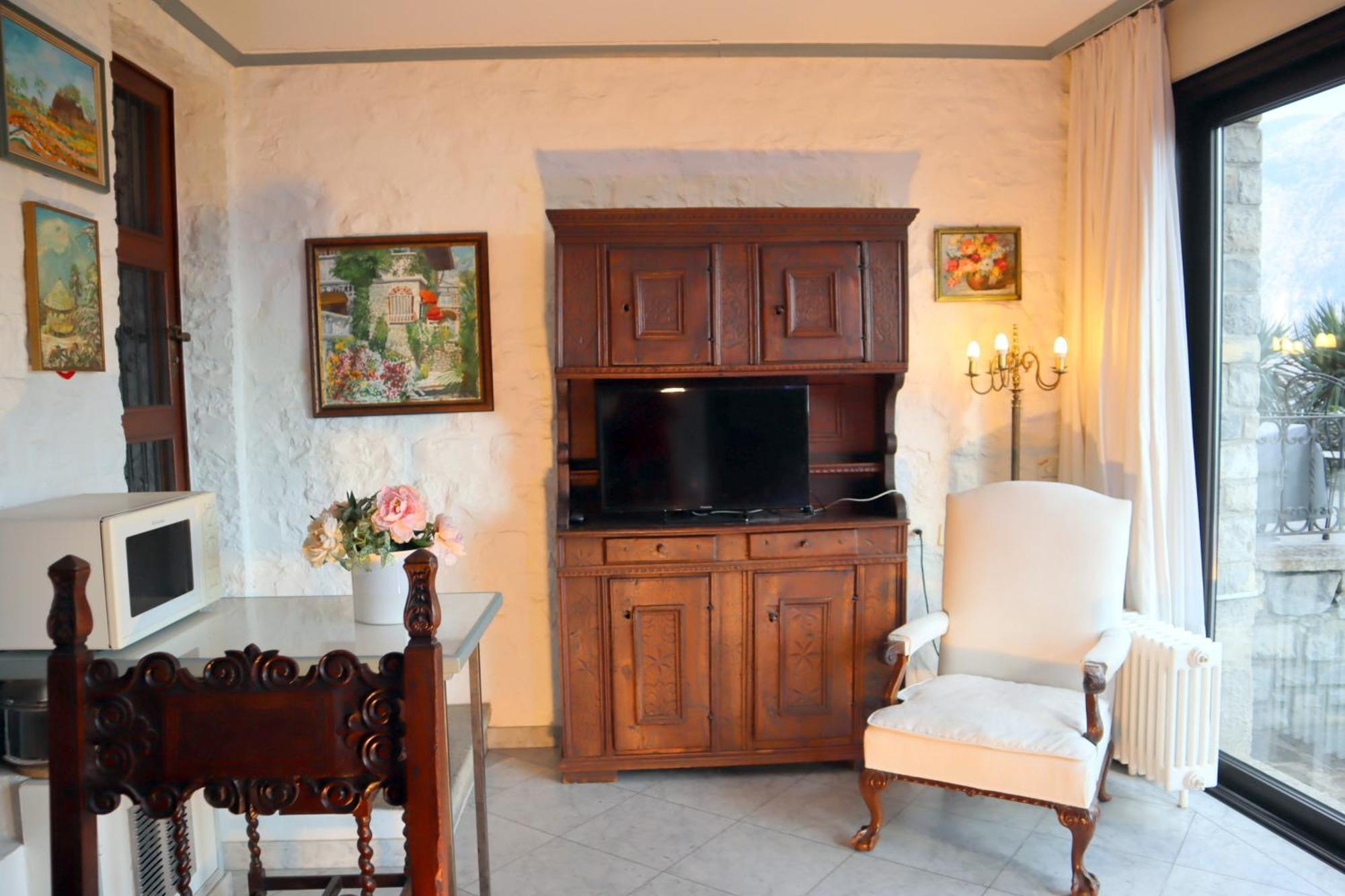 Barony Le Pergole Holiday Apartments Lugano Extérieur photo